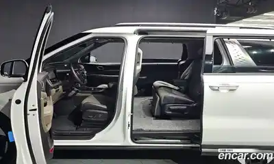 Kia Canival 2025 2.2 Автомат в Москве № 507083, миниатюра 10