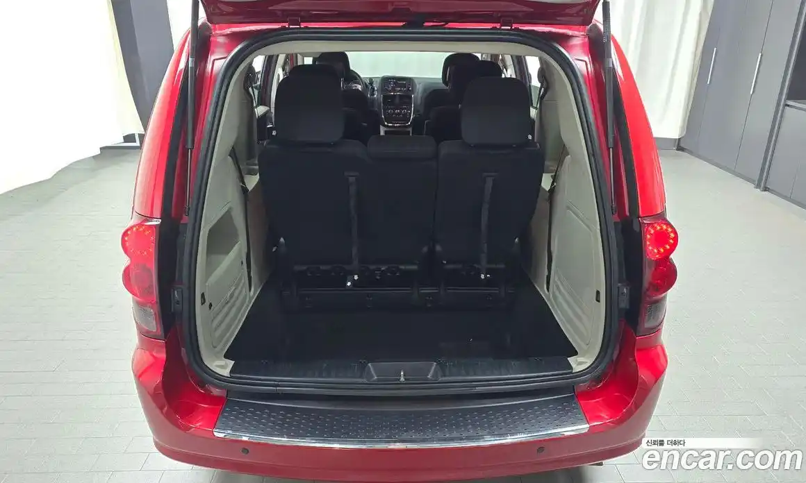 Dodge Grand Caravan 2013 3.3 Автомат в Москве № 516160, фото 20