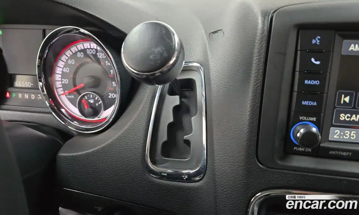 Dodge Grand Caravan 2013 3.3 Автомат в Москве № 516160, фото 9