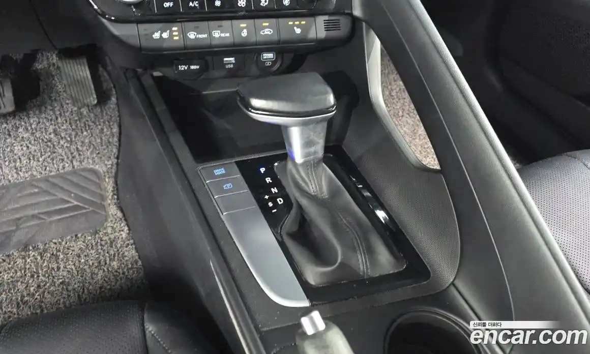 Hyundai Avante 2022 1.6 Автомат в Москве № 518231, фото 9