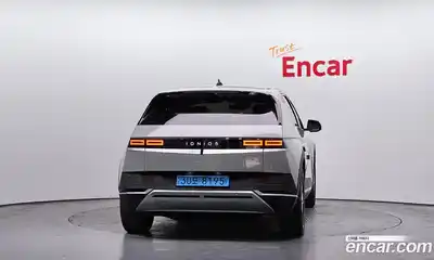 Hyundai Ioniq 5 2023 0.1 Автомат в Москве № 518531, миниатюра 4