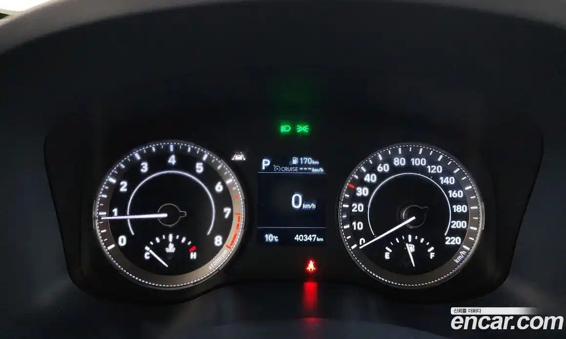 Hyundai Venue 2020 1.6 Автомат в Москве № 518844, фото 8