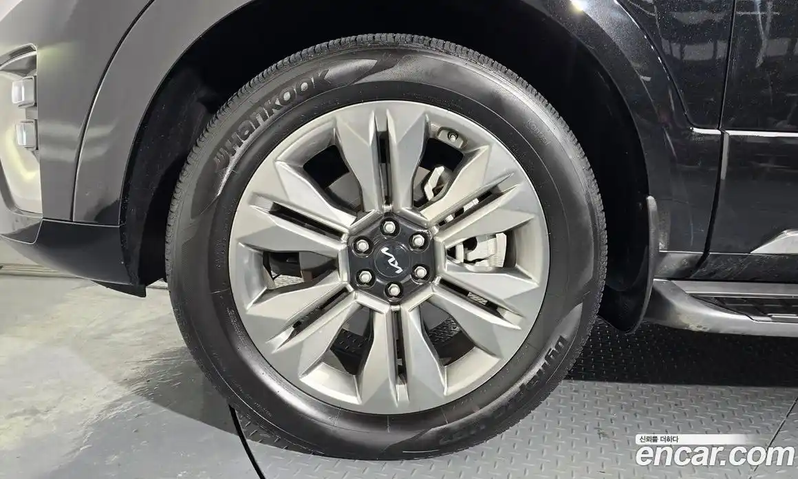 Kia Mohave 2023 3.0 Автомат в Москве № 519680, фото 5