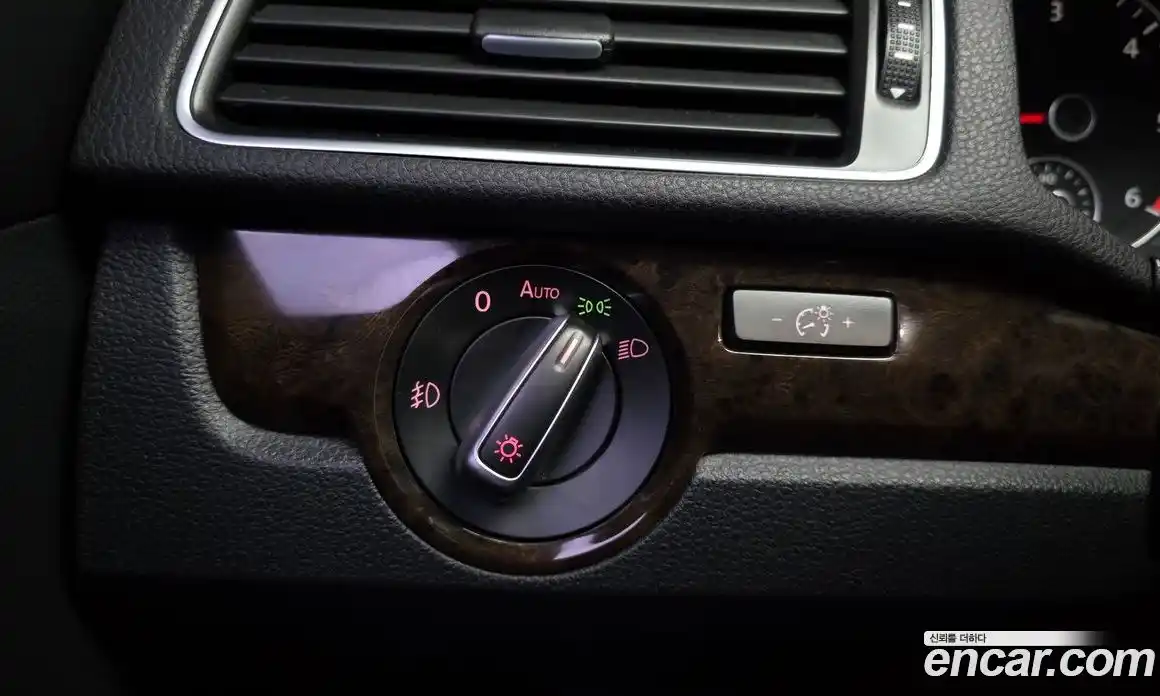 Volkswagen Passat 2014 2.0 Автомат в Москве № 520646, фото 17