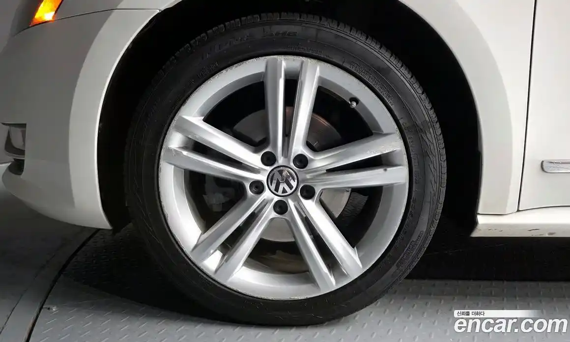 Volkswagen Passat 2014 2.0 Автомат в Москве № 520646, фото 5