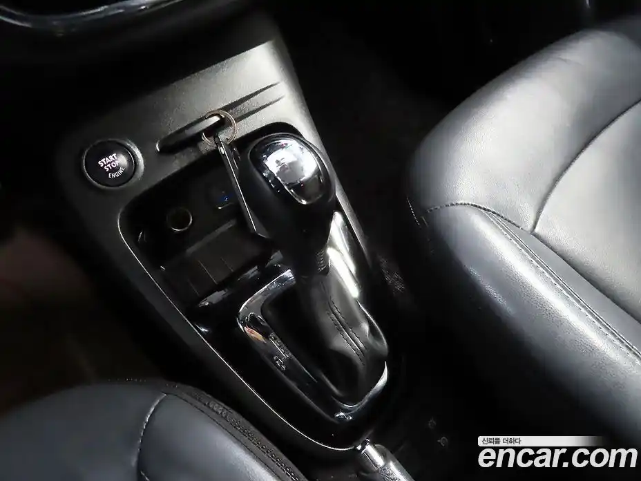 Renault QM3 2016 1.5 Автомат в Москве № 521470, фото 16