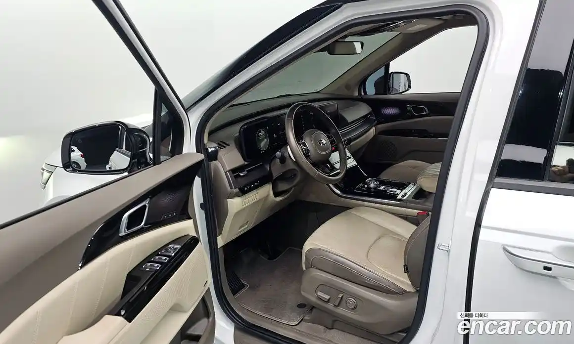 Kia Canival 2021 2.2 Автомат в Москве № 522541, фото 11