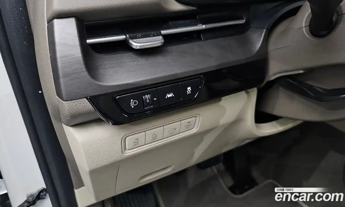 Kia Canival 2021 2.2 Автомат в Москве № 522541, фото 16