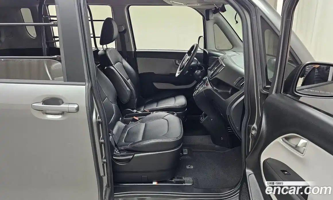 Kia Ray 2024 1.0 Автомат в Москве № 522807, фото 11