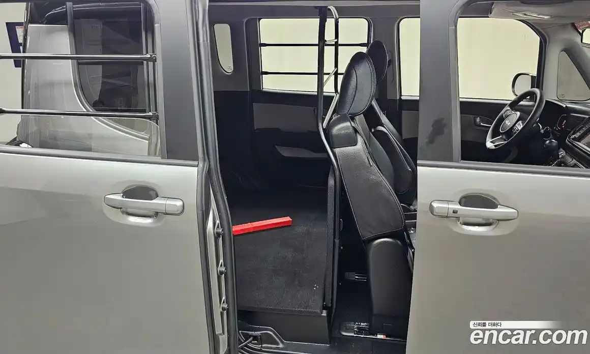 Kia Ray 2024 1.0 Автомат в Москве № 522807, фото 12