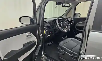 Kia Ray 2024 1.0 Автомат в Москве № 522807, миниатюра 10