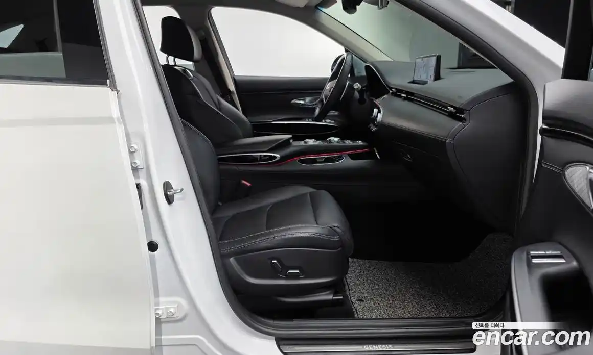 Genesis GV70 2021 2.2 Автомат в Москве № 524345, фото 9