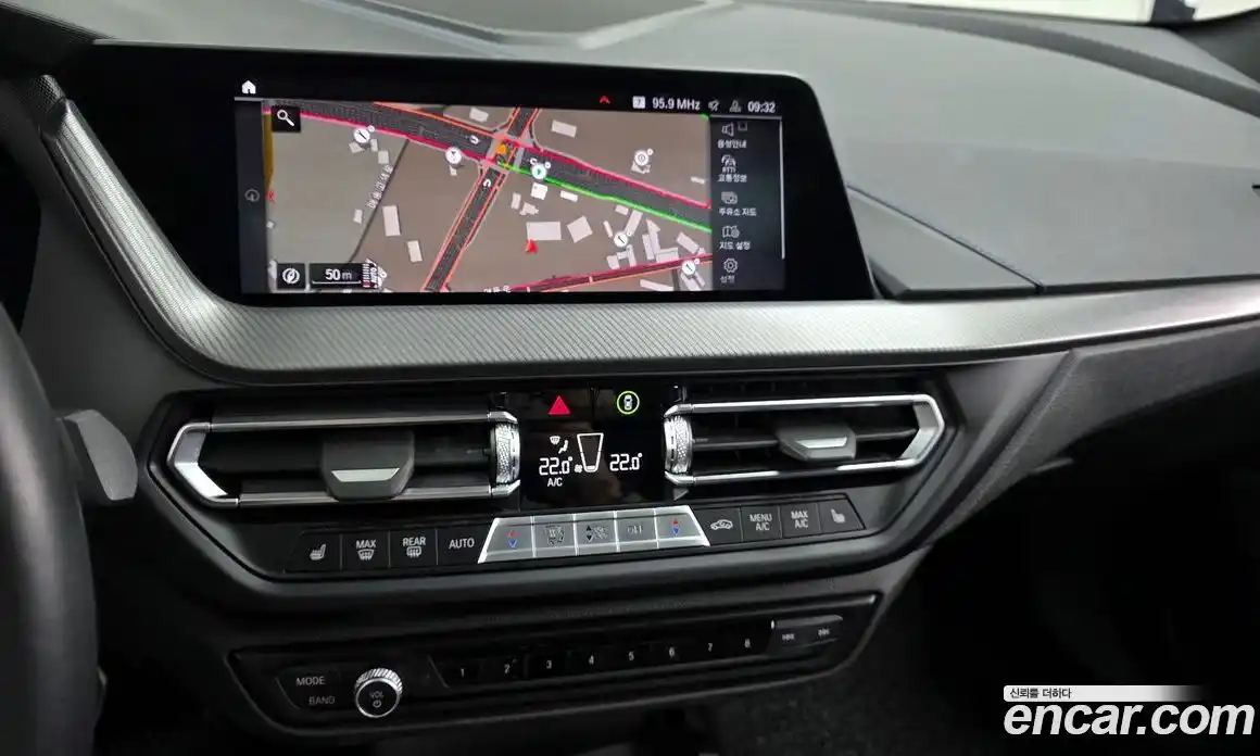 BMW 1-Series 2023 2.0 Автомат в Москве № 525636, фото 14