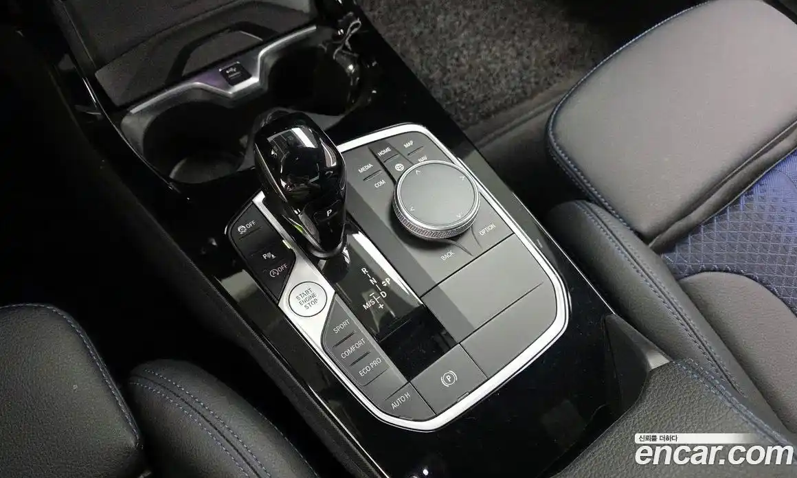 BMW 1-Series 2023 2.0 Автомат в Москве № 525636, фото 9