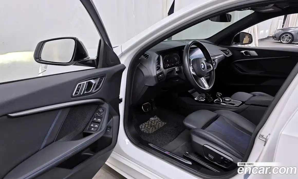 BMW 1-Series 2023 2.0 Автомат в Москве № 525636, фото 10