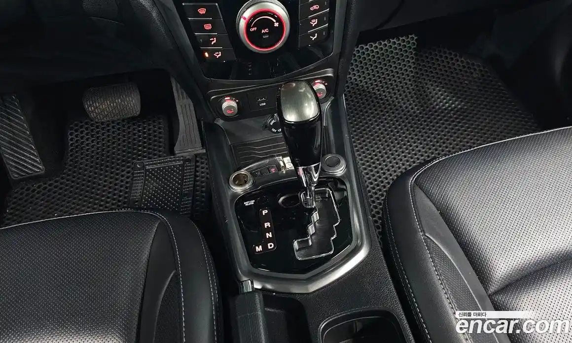 SsangYong TIBOLI 2018 1.6 Автомат в Москве № 526030, фото 9