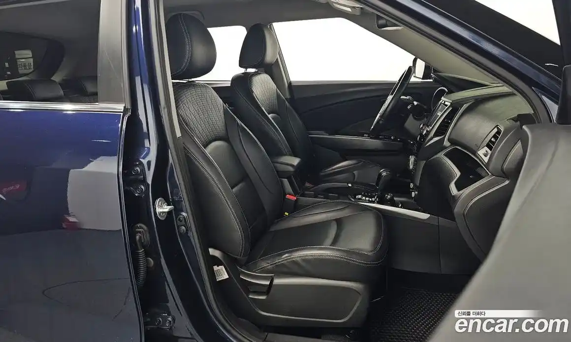 SsangYong TIBOLI 2018 1.6 Автомат в Москве № 526030, фото 10