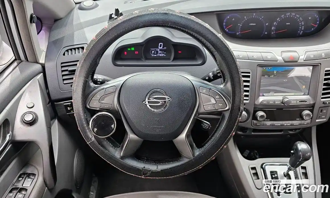 SsangYong Korando 2015 2.0 Автомат в Москве № 526877, фото 13