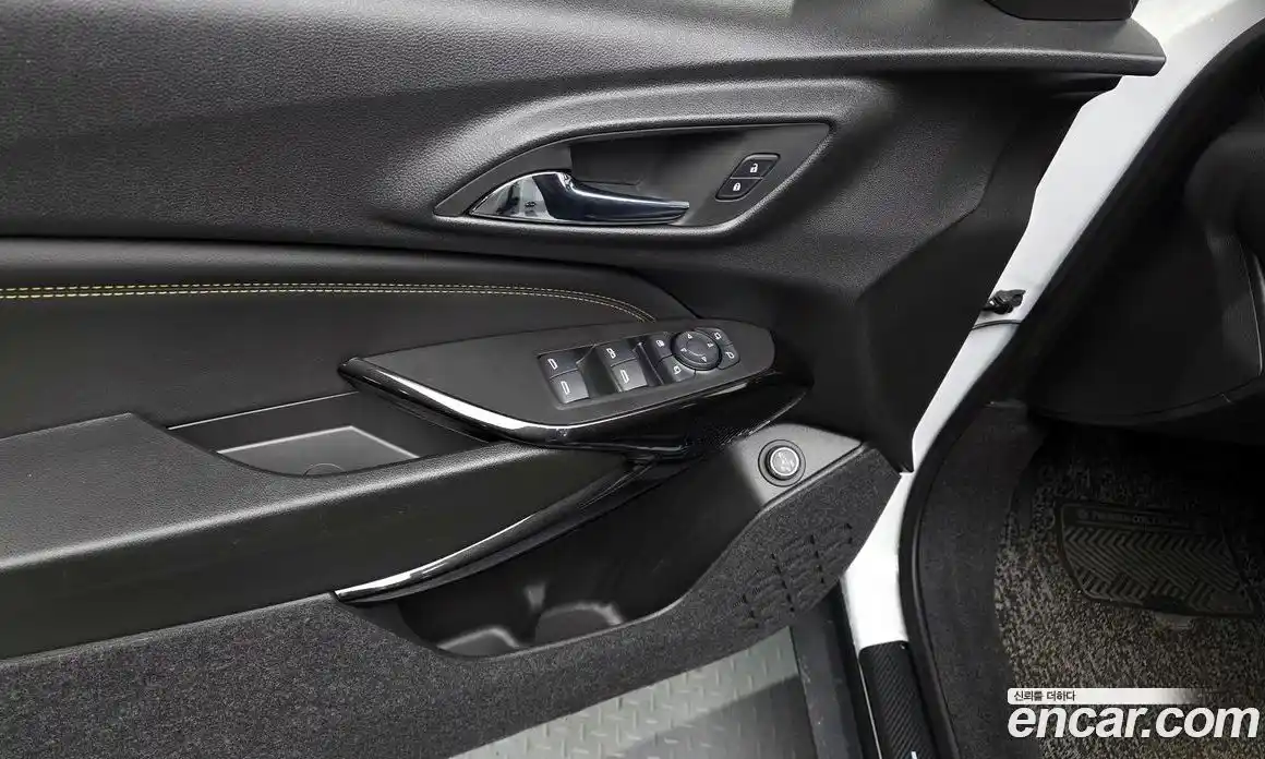 Chevrolet Trax 2024 1.2 Автомат в Москве № 527468, фото 18