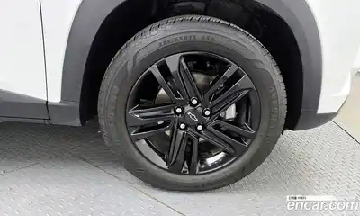 Chevrolet Trax 2024 1.2 Автомат в Москве № 527468, миниатюра 5