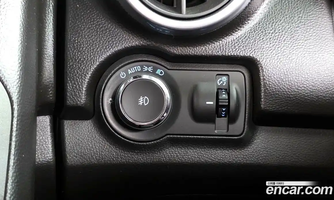 Chevrolet Trax 2015 1.4 Автомат в Москве № 527768, фото 13