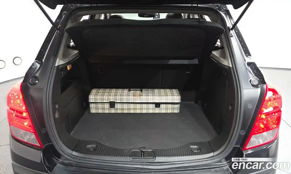 Chevrolet Trax 2015 1.4 Автомат в Москве № 527768, фото 20