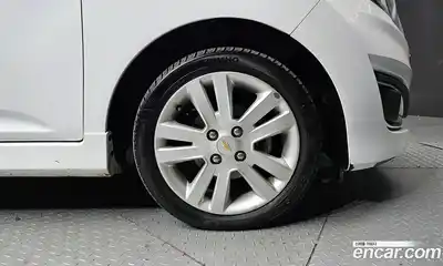 Chevrolet Spark 2014 1.0 Автомат в Москве № 527905, миниатюра 5