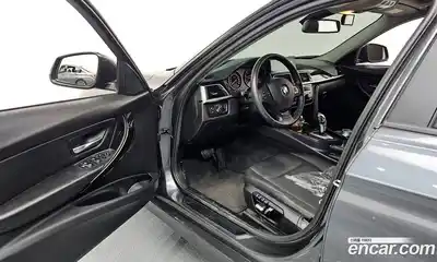 BMW 3-Series 2017 2.0 Автомат в Москве № 528540, миниатюра 10