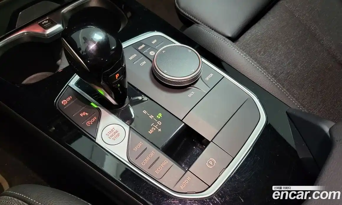 BMW 1-Series 2023 2.0 Автомат в Москве № 528696, фото 9