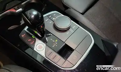 BMW 1-Series 2023 2.0 Автомат в Москве № 528696, миниатюра 9