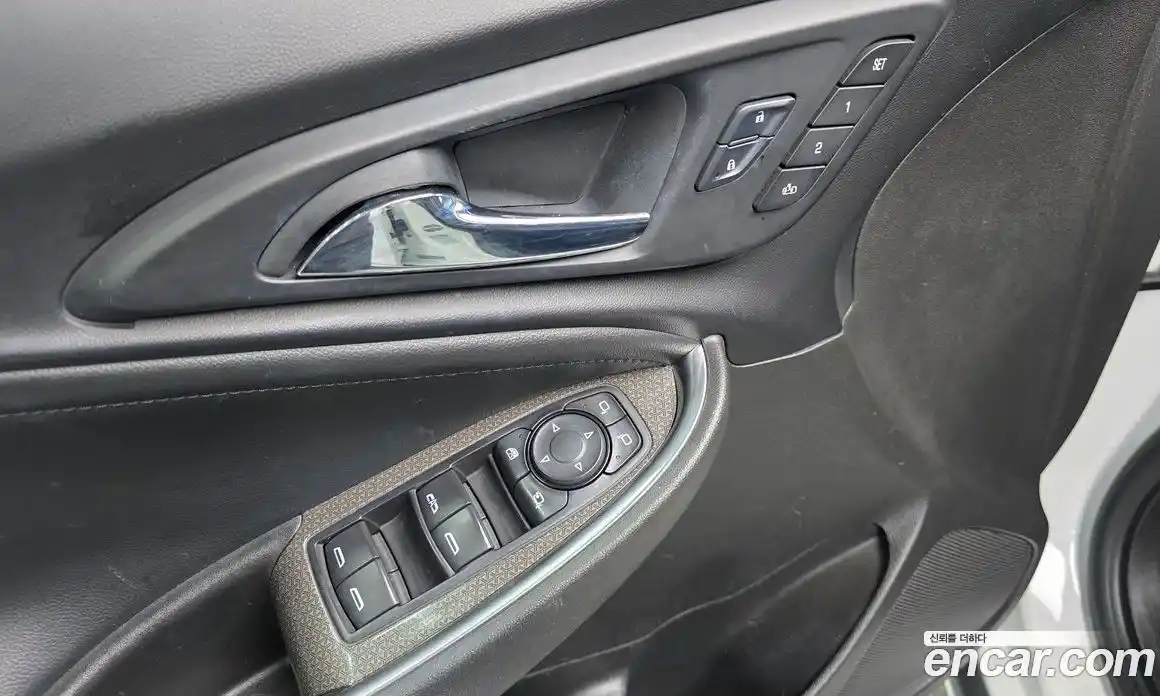 Chevrolet Malibu 2017 1.5 Автомат в Москве № 528752, фото 12