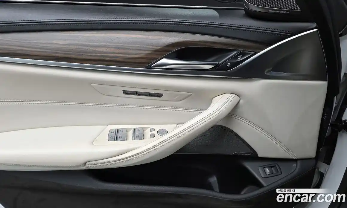 BMW 5-Series 2020 2.0 Автомат в Москве № 528969, фото 17