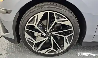 Hyundai Ioniq 6 2024 0.1 Автомат в Москве № 529589, миниатюра 5