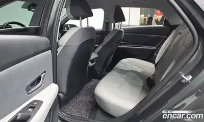 Hyundai Avante 2021 1.6 Автомат в Москве № 530106, миниатюра 11