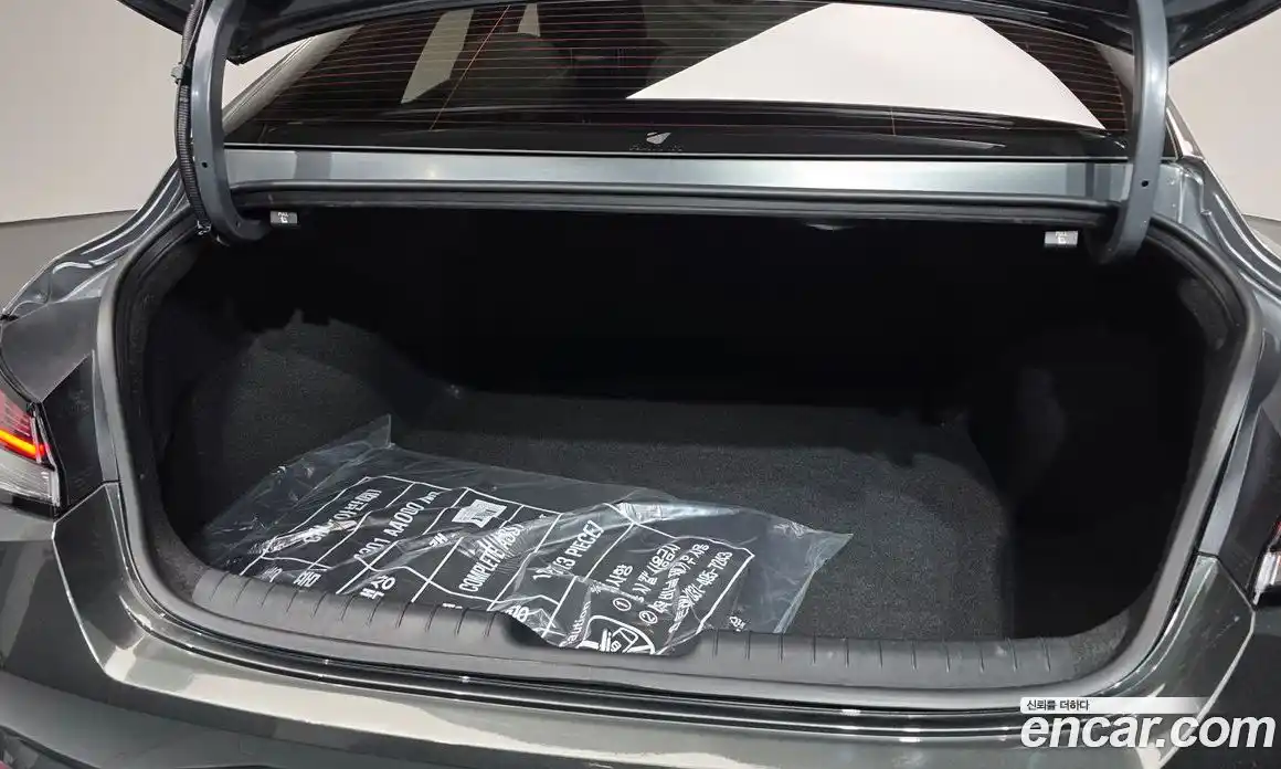 Hyundai Avante 2021 1.6 Автомат в Москве № 530106, фото 19