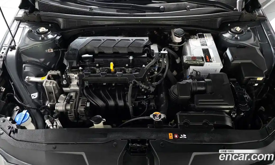 Hyundai Avante 2021 1.6 Автомат в Москве № 530106, фото 5