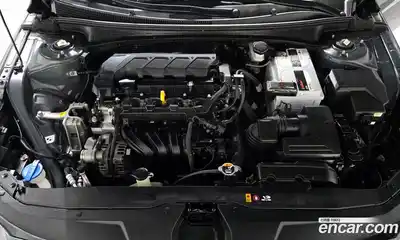 Hyundai Avante 2021 1.6 Автомат в Москве № 530106, миниатюра 5