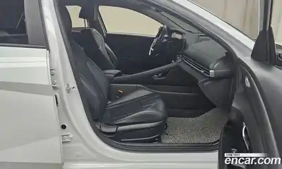 Hyundai Avante 2021 1.6 Автомат в Москве № 530301, миниатюра 11