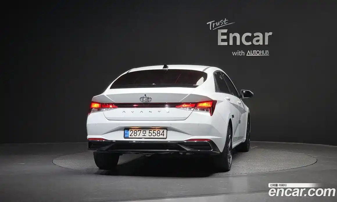 Hyundai Avante 2021 1.6 Автомат в Москве № 530301, фото 4