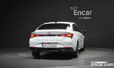 Hyundai Avante 2021 1.6 Автомат в Москве № 530301, миниатюра 4