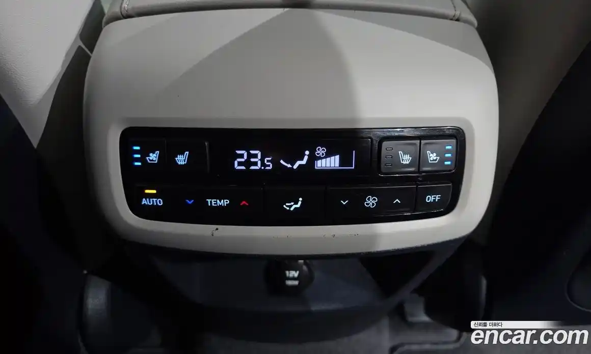 Hyundai Palisade 2023 2.2 Автомат в Москве № 531040, фото 19