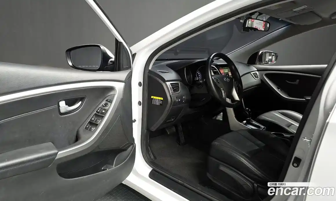 Hyundai i30 2015 1.6 Автомат в Москве № 531461, фото 11