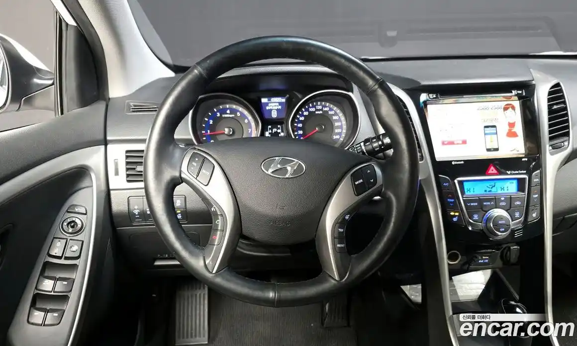 Hyundai i30 2015 1.6 Автомат в Москве № 531461, фото 13