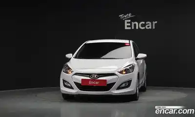 Hyundai i30 2015 1.6 Автомат в Москве № 531461, миниатюра 3