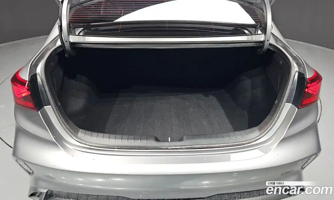 Kia K3 2024 1.6 Автомат в Москве № 532236, фото 19