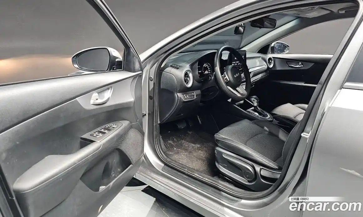 Kia K3 2024 1.6 Автомат в Москве № 532236, фото 9