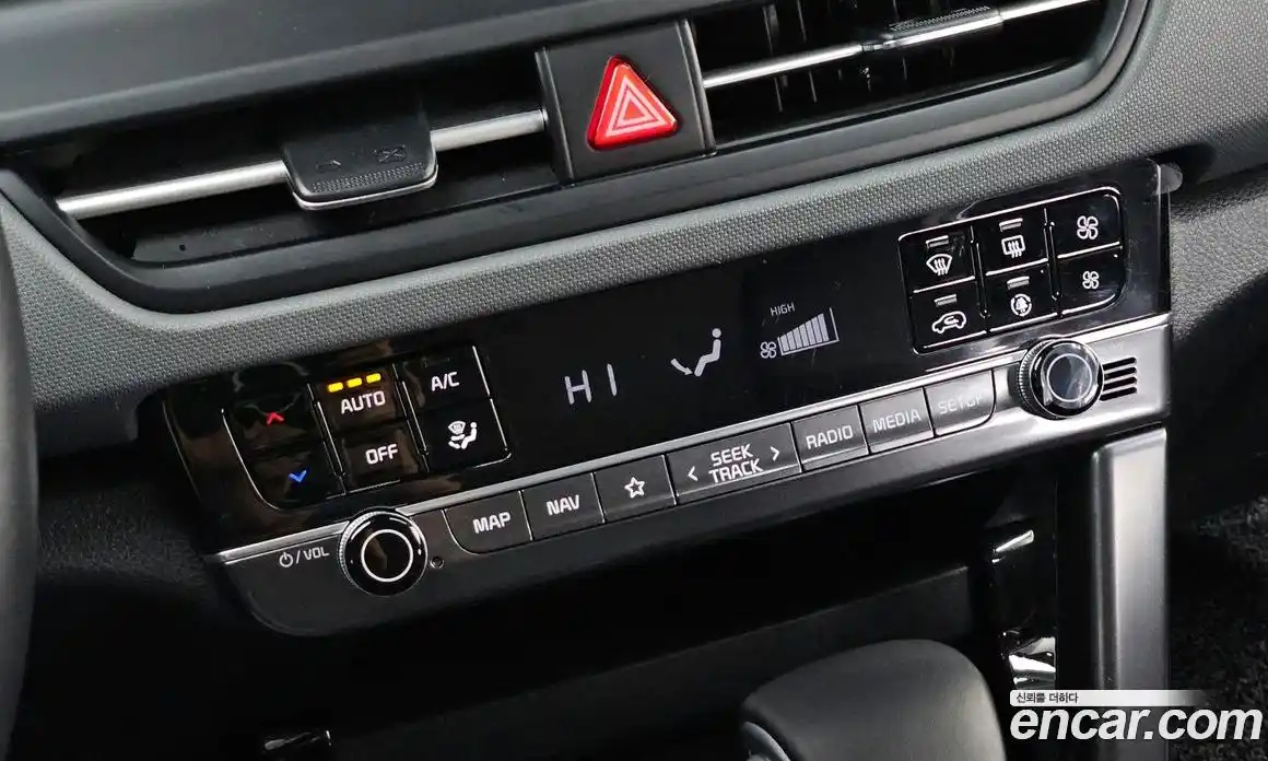 Kia Seltos 2025 1.6 Автомат в Москве № 532474, фото 17