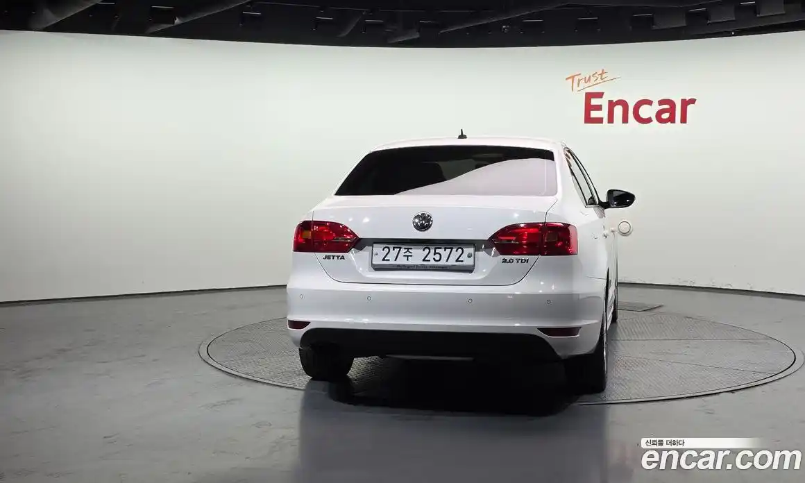 Volkswagen Jetta 2012 2.0 Автомат в Москве № 532662, фото 4