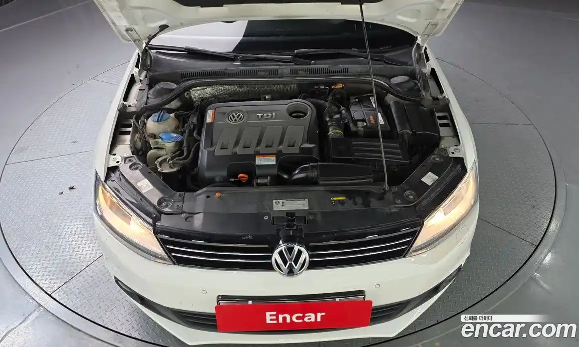 Volkswagen Jetta 2012 2.0 Автомат в Москве № 532662, фото 6