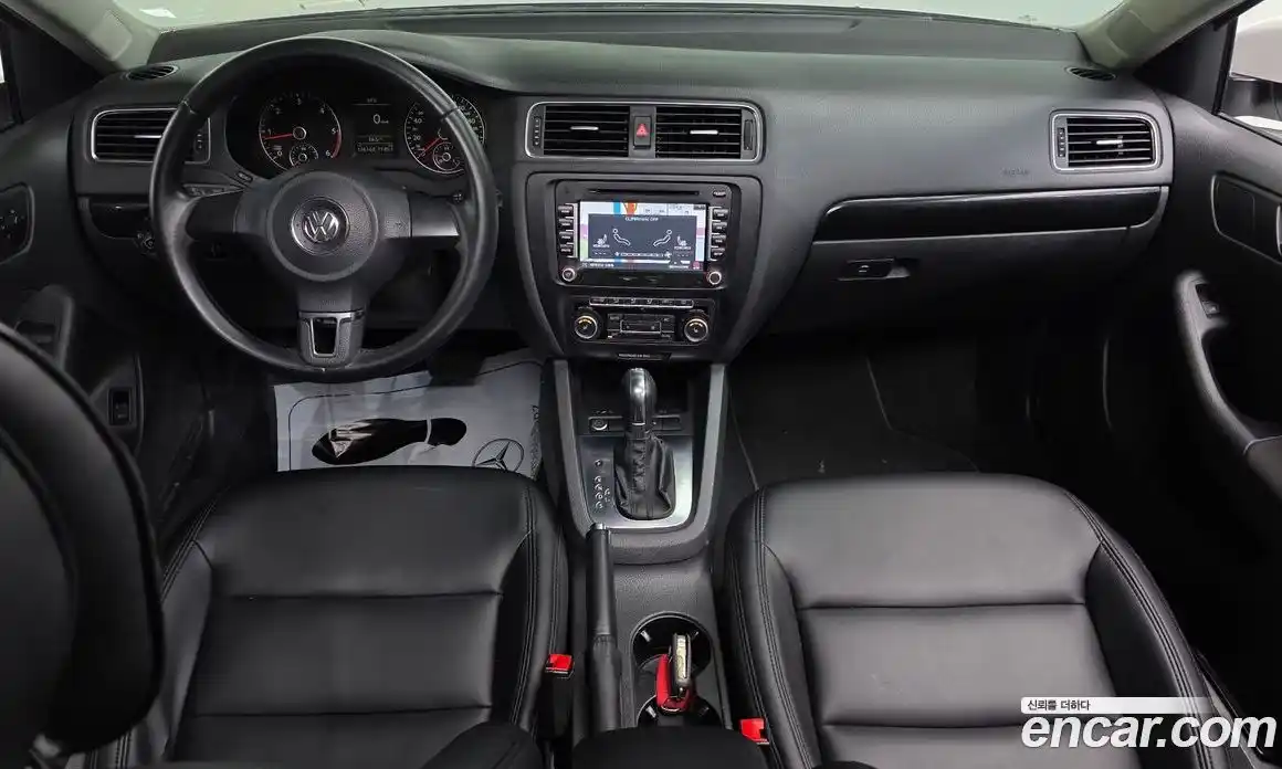 Volkswagen Jetta 2012 2.0 Автомат в Москве № 532662, фото 7